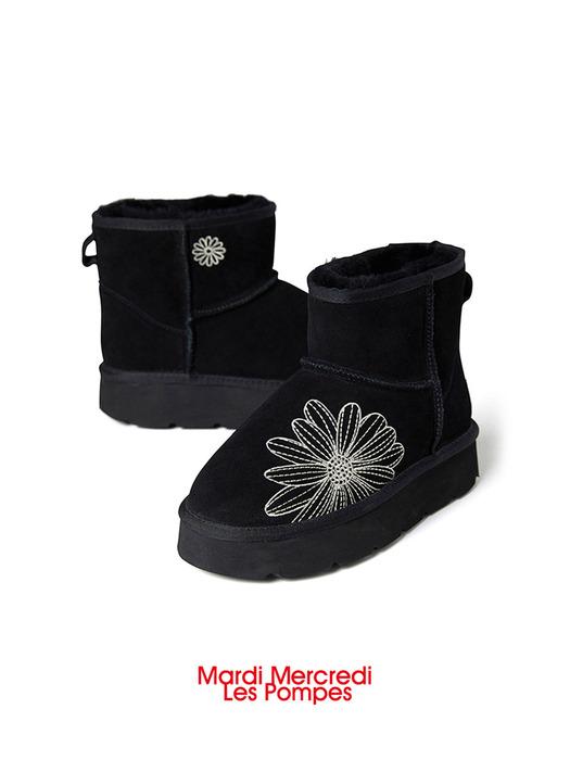CLASSIQUE UGG BOOTS_BLACK