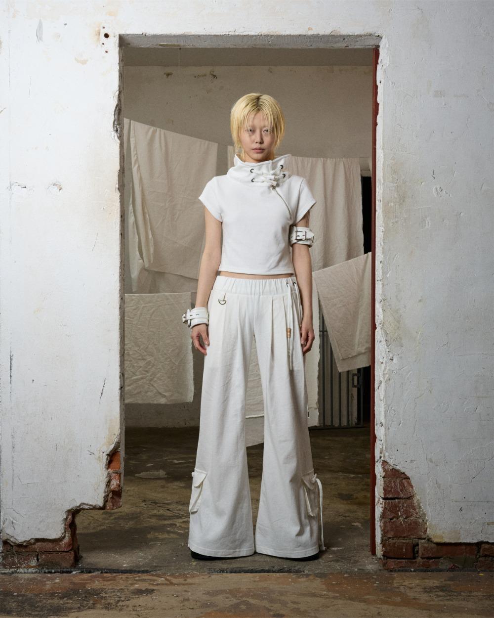 High neck T shirts (WHITE)