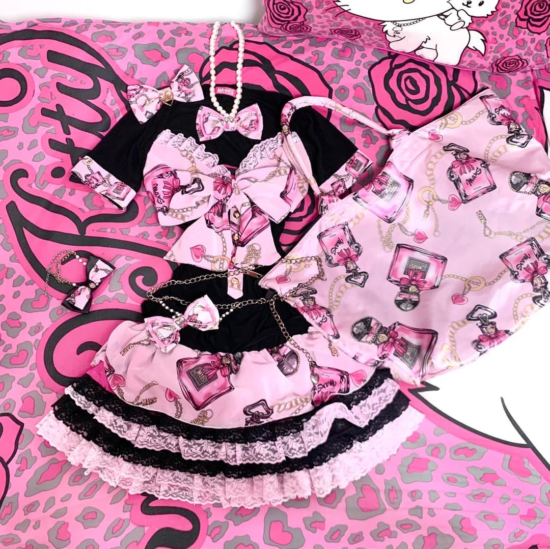 MA*RS마즈 핑크 빅 퍼퓸 새틴 백 아게하 히메오네갸루 핀터대장 109 | 후루츠패밀리