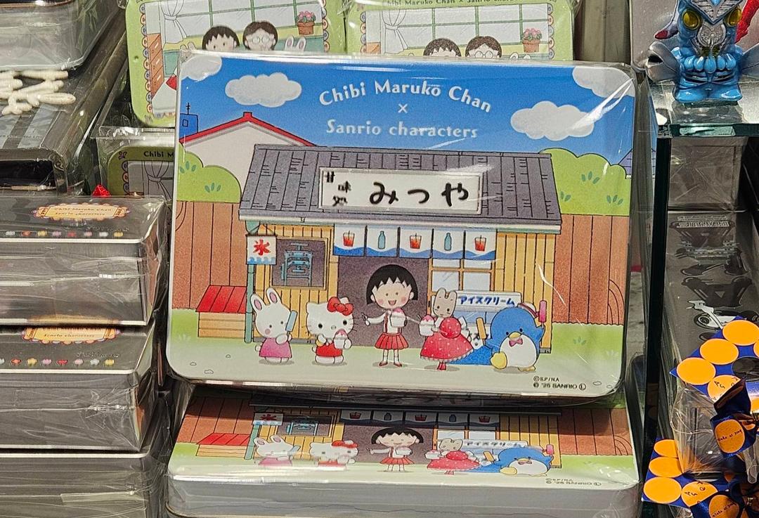 마루코짱 헬로키티 틴 케이스 캐릭터 모듬 쿠키 (250g)