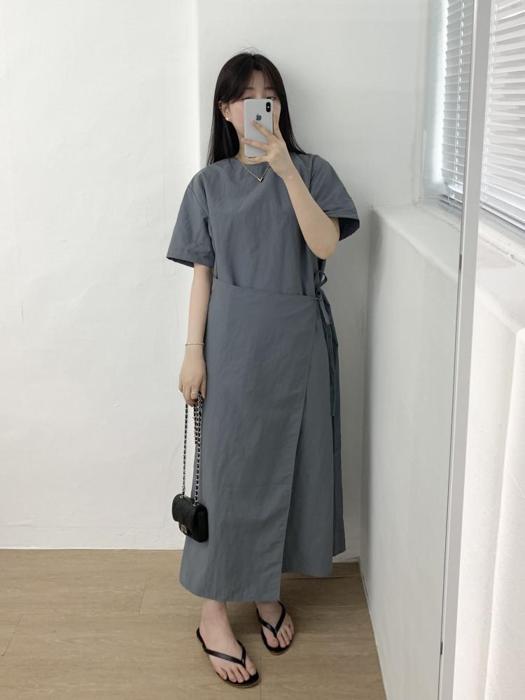 나일론 랩 롱 원피스 라운드넥 ( 아이 차콜 블랙 )