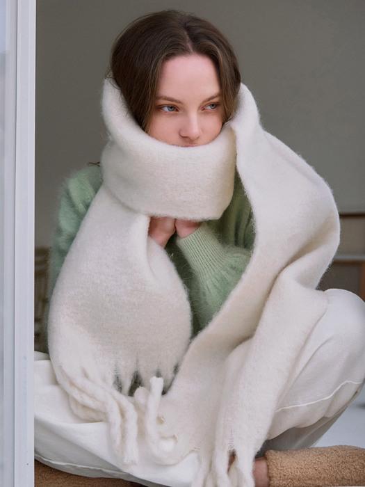 Wool long wide muffler - white