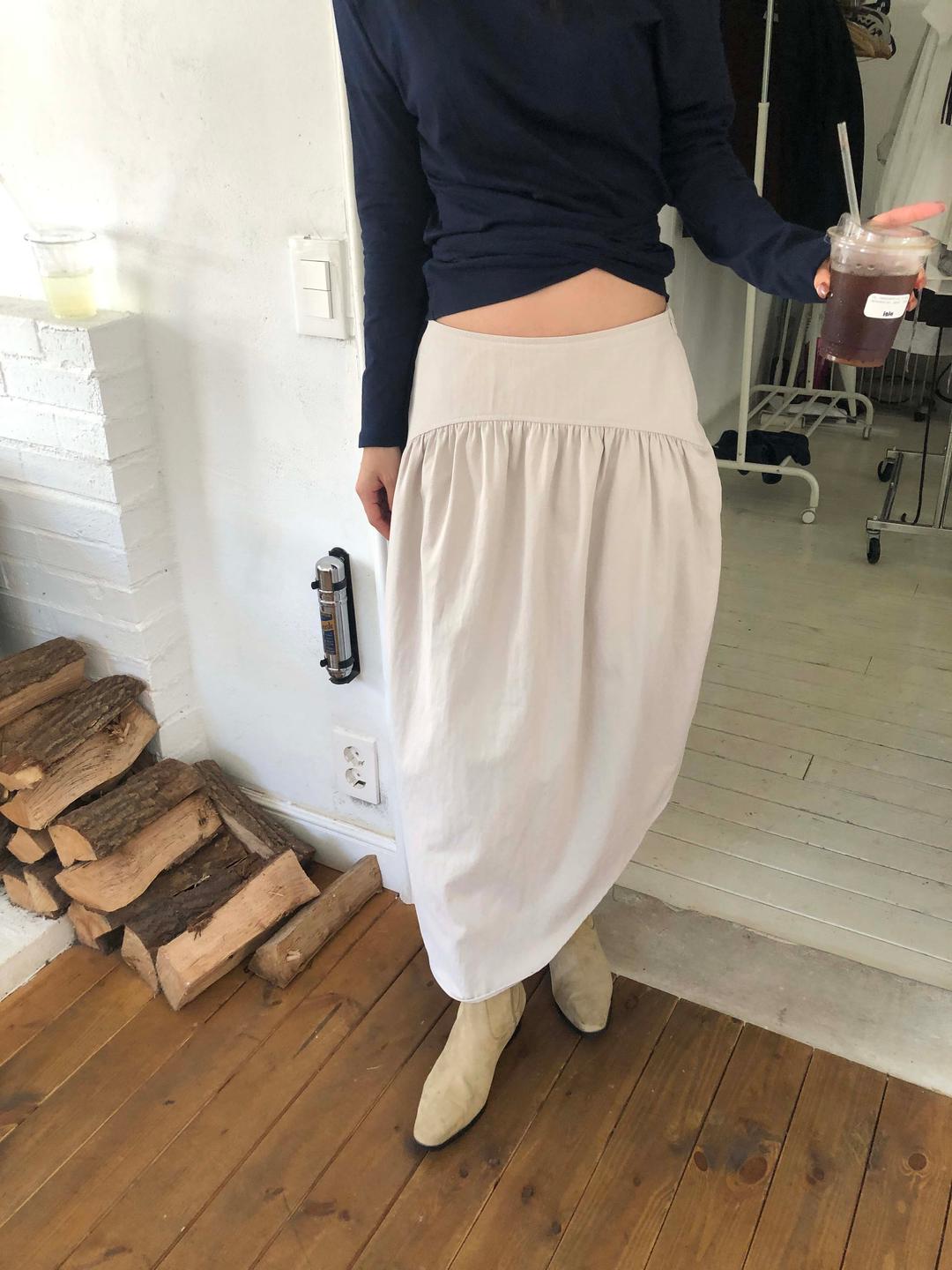 RUNA SKIRT (2COLOR)