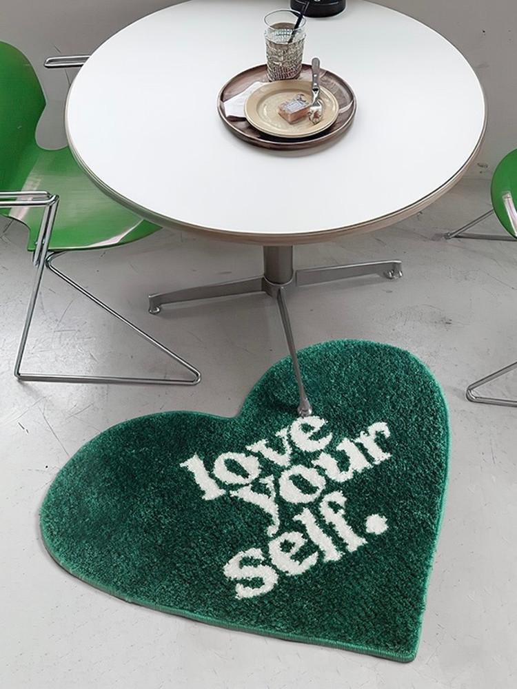 Love your self 레터링 그린 하트 러그 발매트