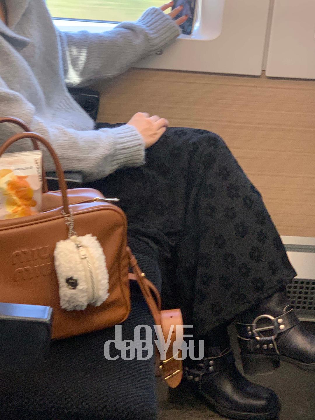 러브코드유 (made♥) velvet flower skirt