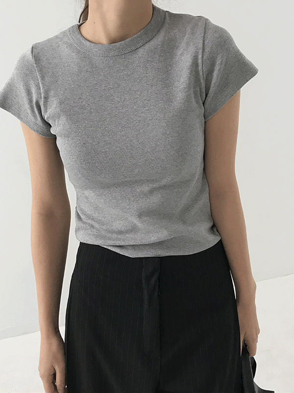 블렘토 Golgi Slim Half Sleeve Tee