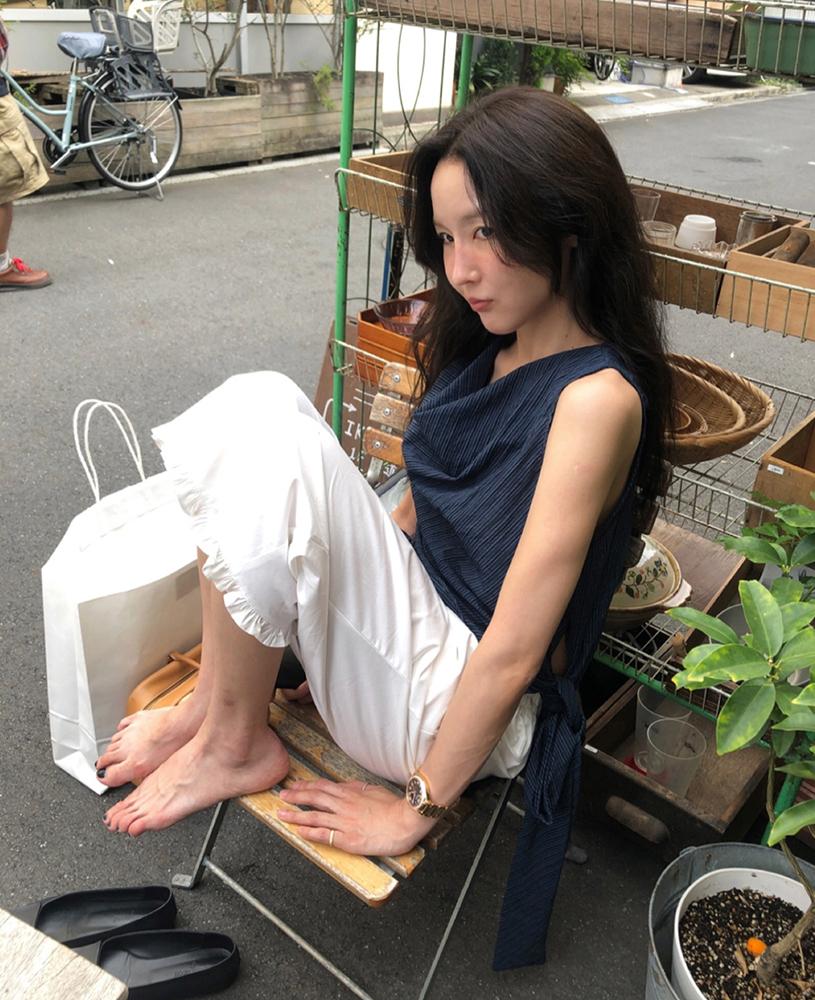 메이비베이비 Sewn Blouse Top (2colors) (예약주문 8/13이후 순차발송)