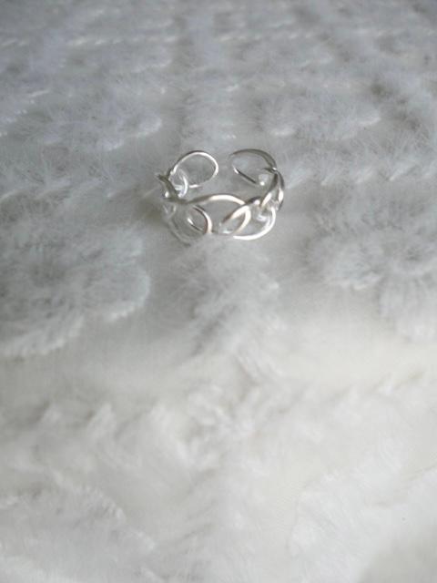 bold loop ring
