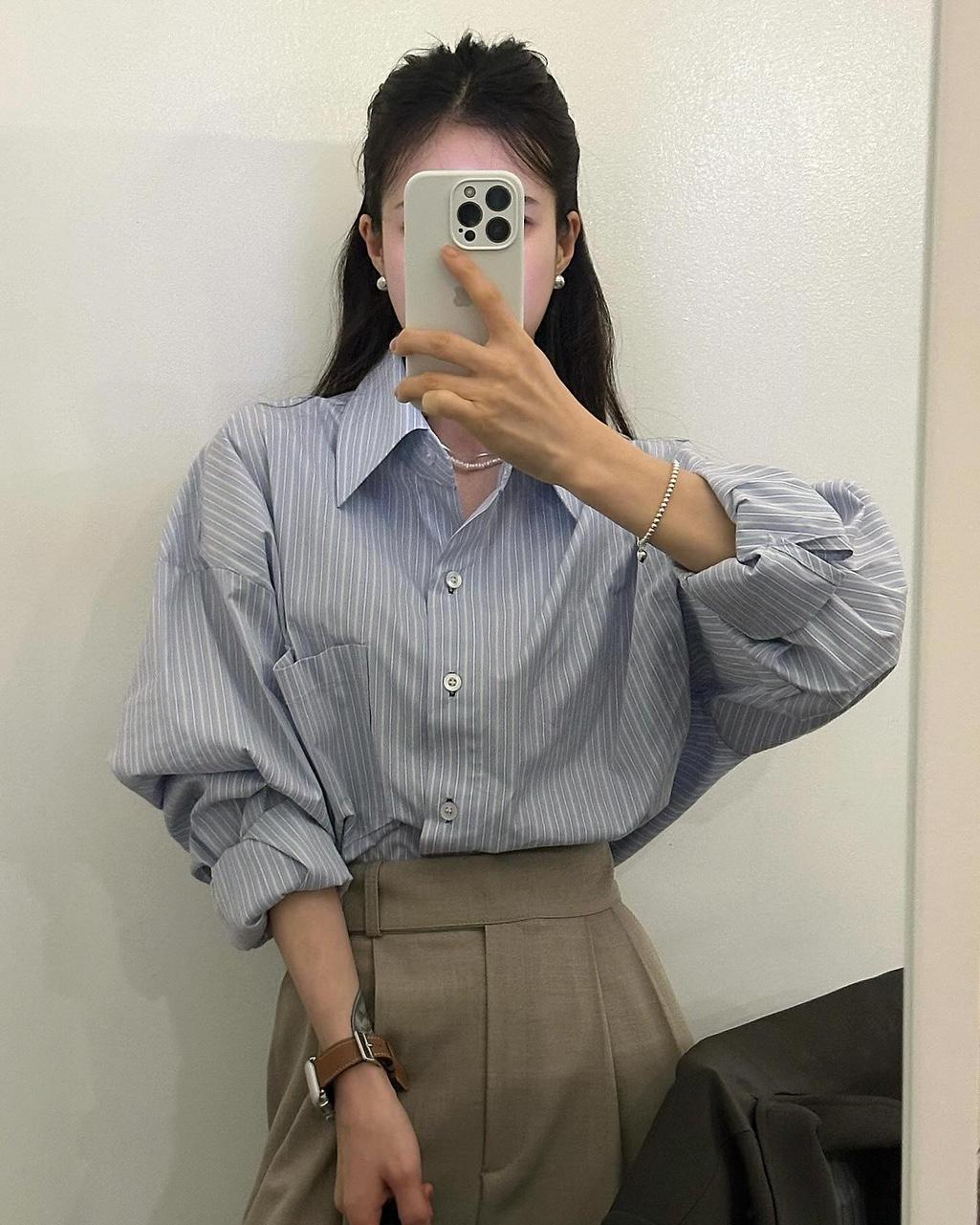 유인어스 마켄 여성 하객룩 오피스룩 출근룩 오버핏 루즈핏 스트라이프 셔츠