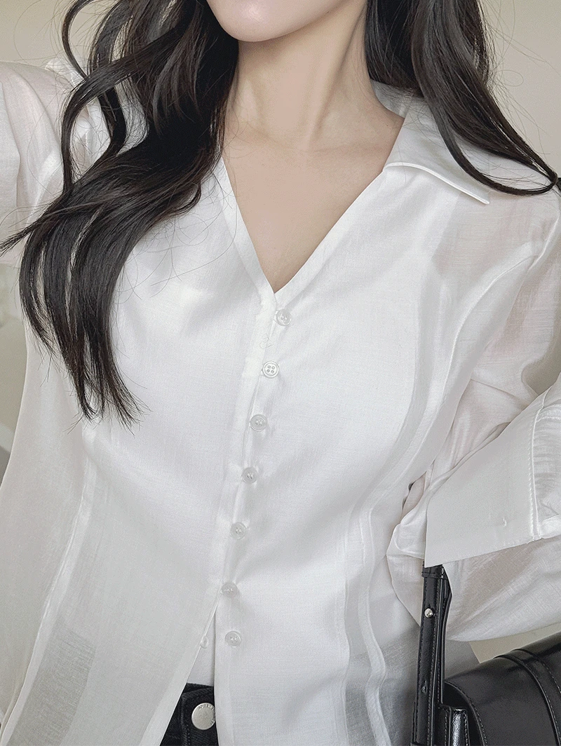 베뉴 카라 실키 라인 블라우스