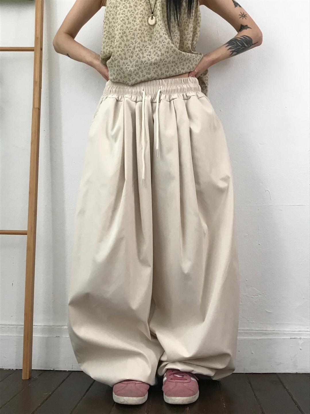 Barrel two tuck wide pants