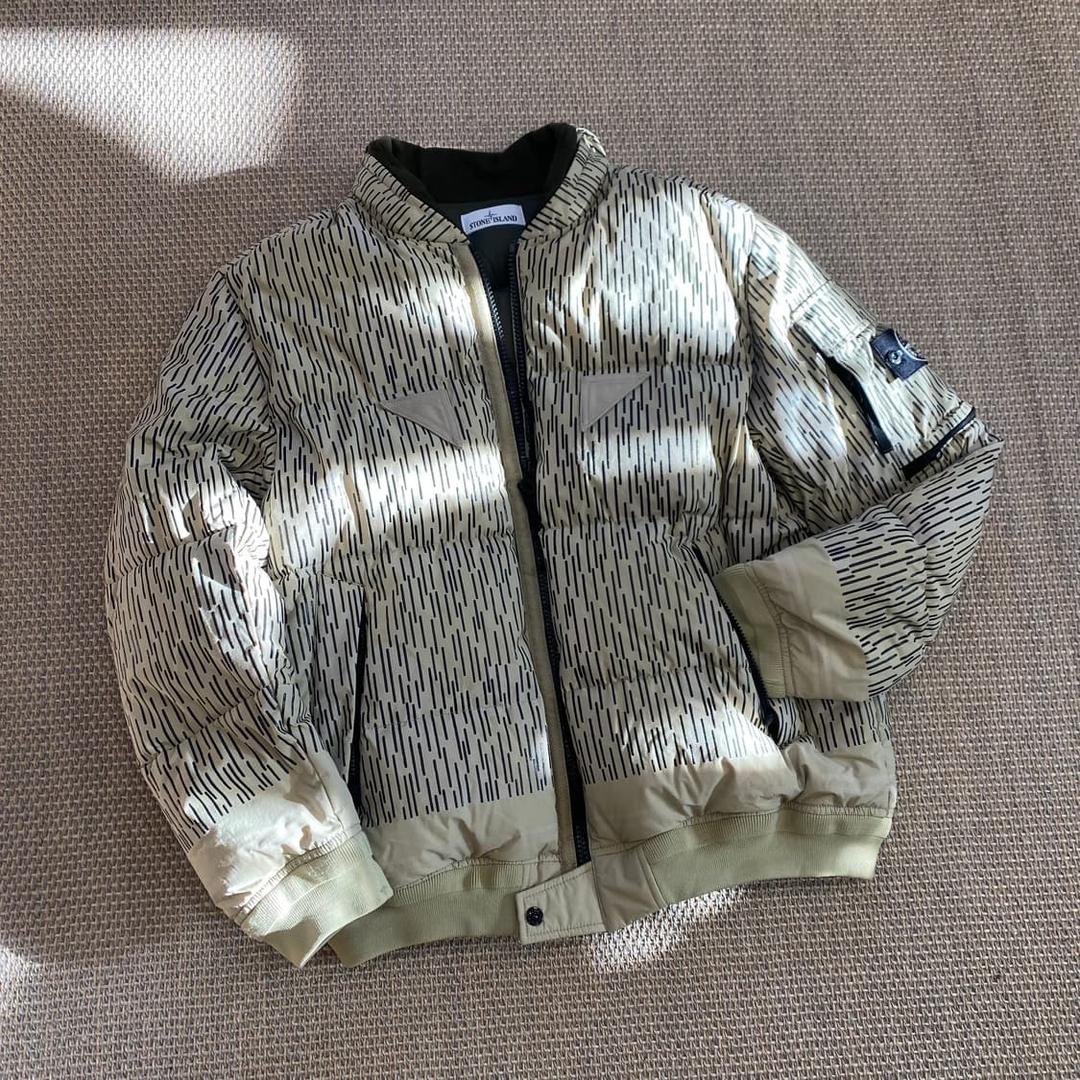 Stone Island 스톤아일랜드 미친 소재감 나슬란 라이트 경량 사막 | 후루츠패밀리