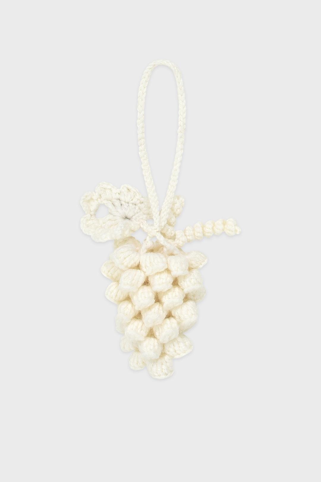 Handmade Grape Keyring (Ivory)