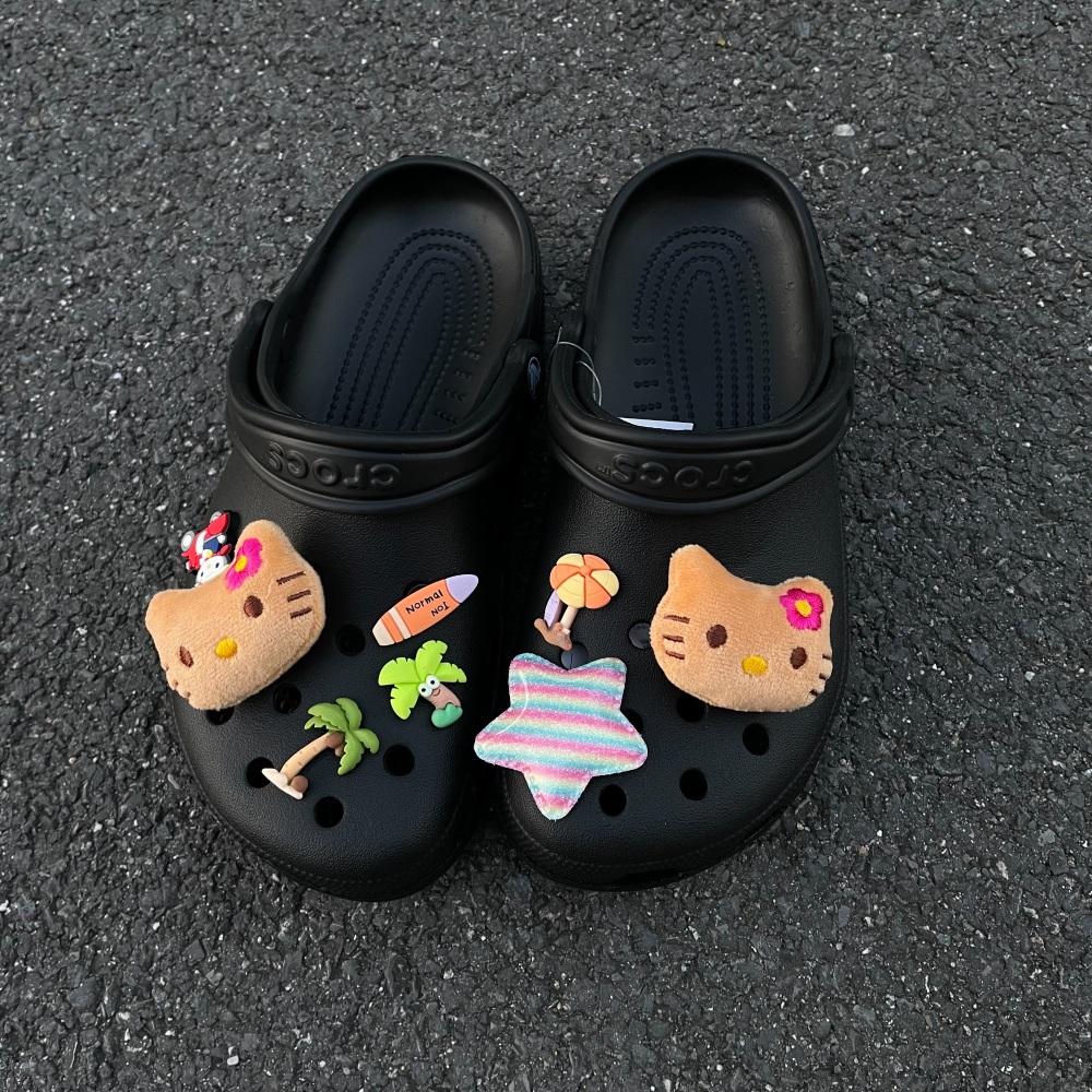 태닝 키티 지비츠 하와이 헬로키티 에디션 크록스 꾸미기 크꾸 구멍뚫린 신발