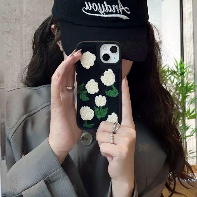 자수튤립 범퍼케이스