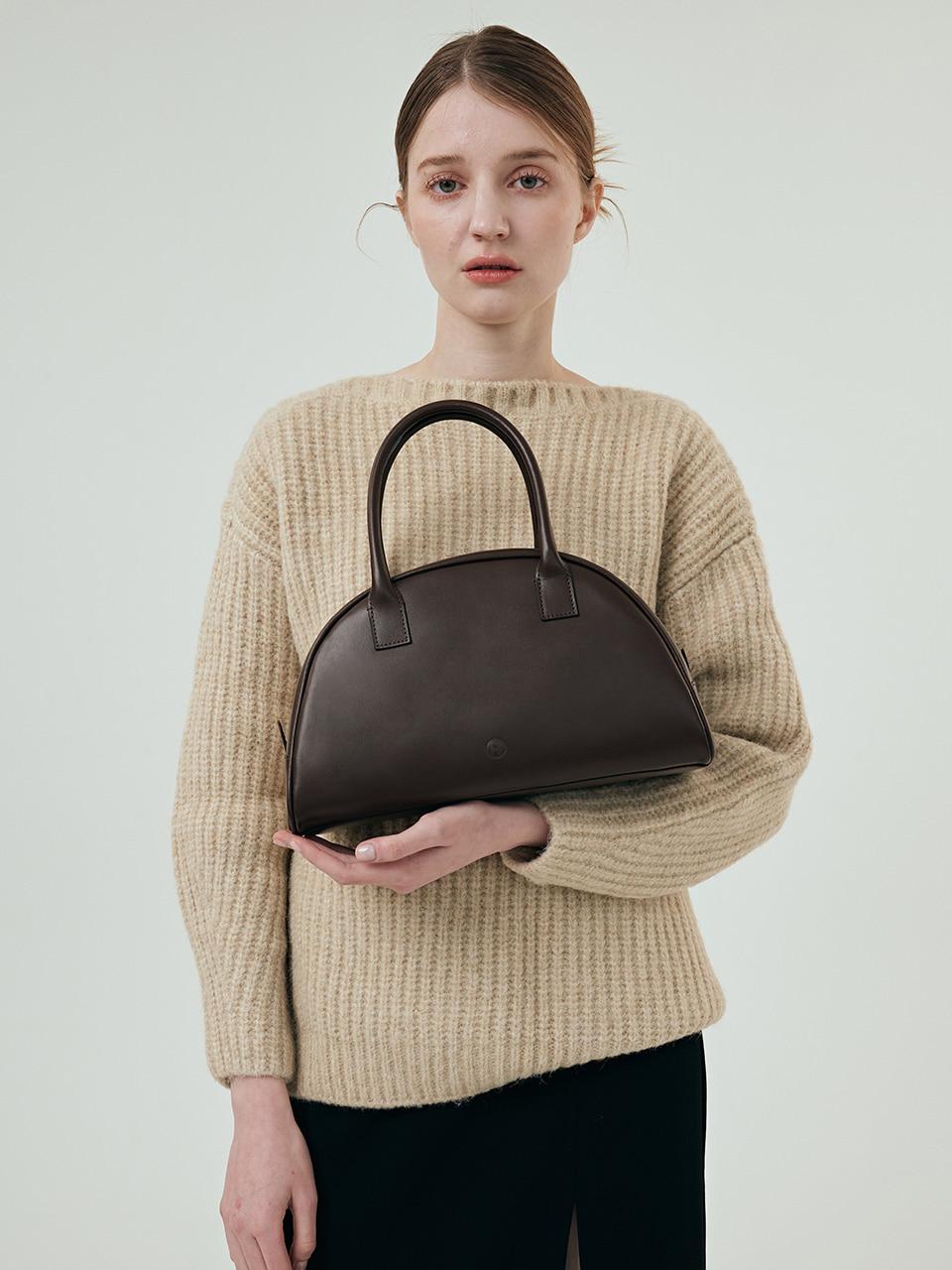 plump bag (brown)