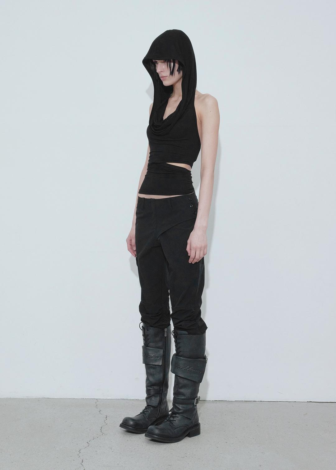 CUT-OUT HOODIE SLEEVELESS, BLACK
