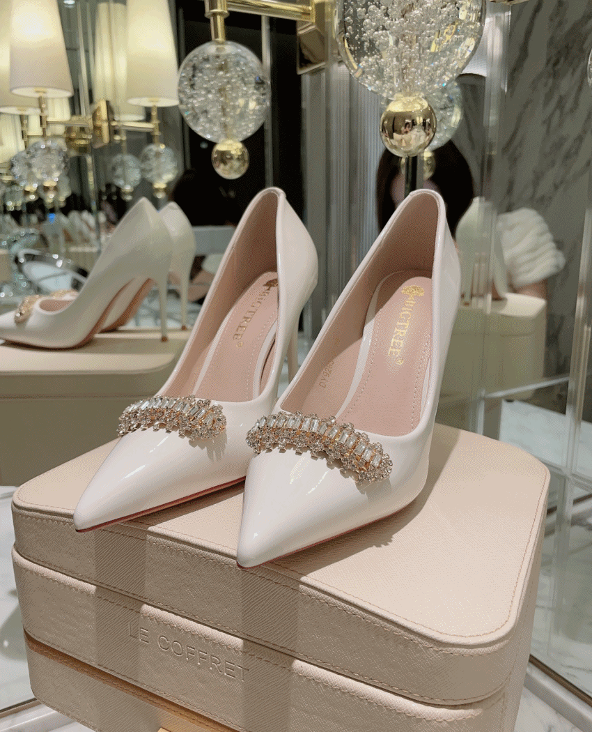 [단독진행]  프린세스 큐빅 구두 / 9.5 cm