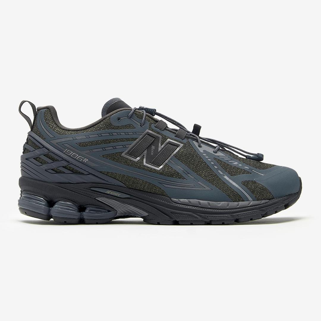 U1906RBG (BLACK CEMENT)