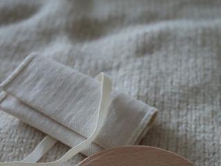 CASHMERE BRUSH