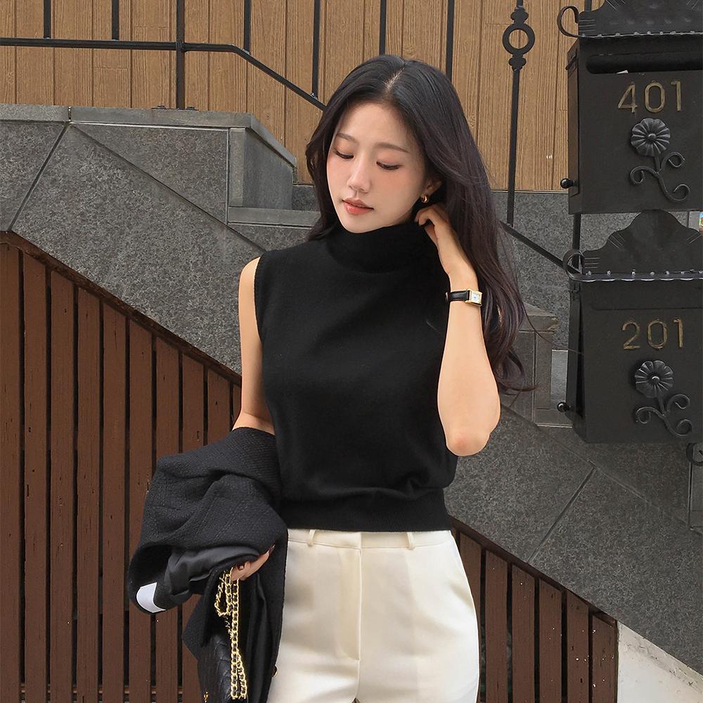 달리호텔 로디즈 터틀넥 나시 니트(출근룩/데일리룩)