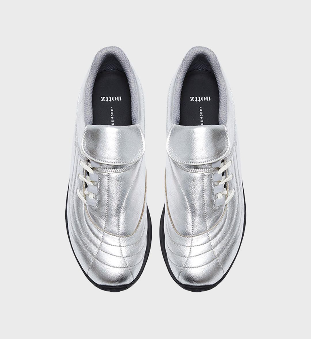 [SEEN X NOTTZ] Futsal Sneakers SILVER (MEN)