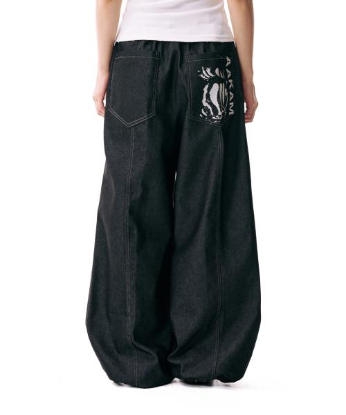 아캄(AAKAM)  Knee Pin-tuck Printed Denim Pants (Black) - 사이즈 & 후기 | 무신사