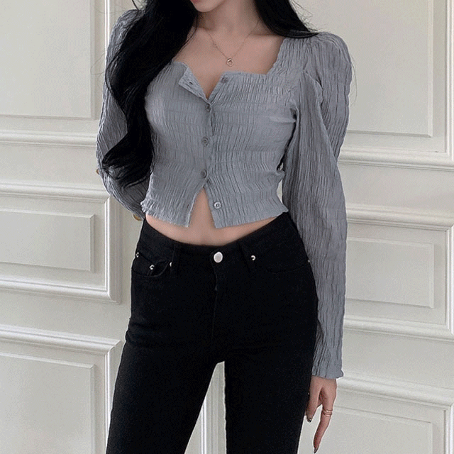 [ 가을 신상 ] 그로운 스퀘어넥 주름 버튼 긴팔 블라우스