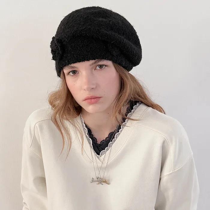 Sinoon Flower Boucle Beret (Black)