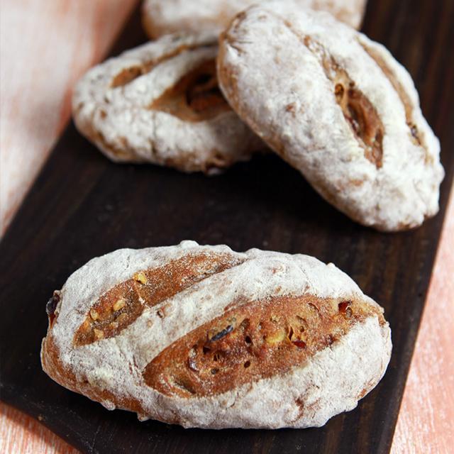 통밀 무화과 치아바타 비건빵