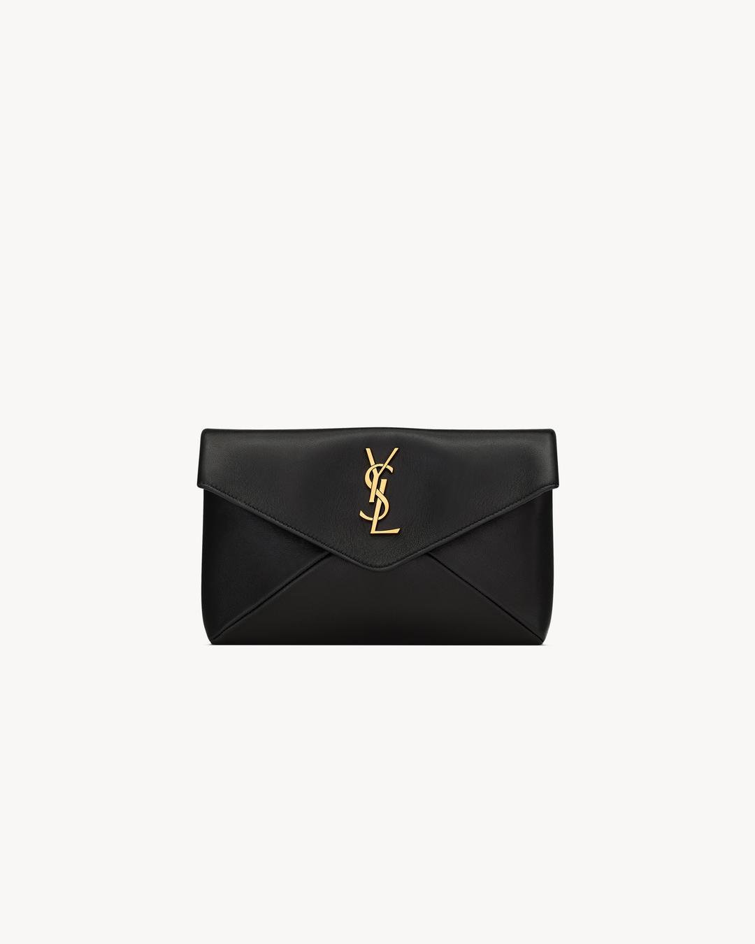 램스킨 소재의 CASSANDRE 스몰 envelope 파우치