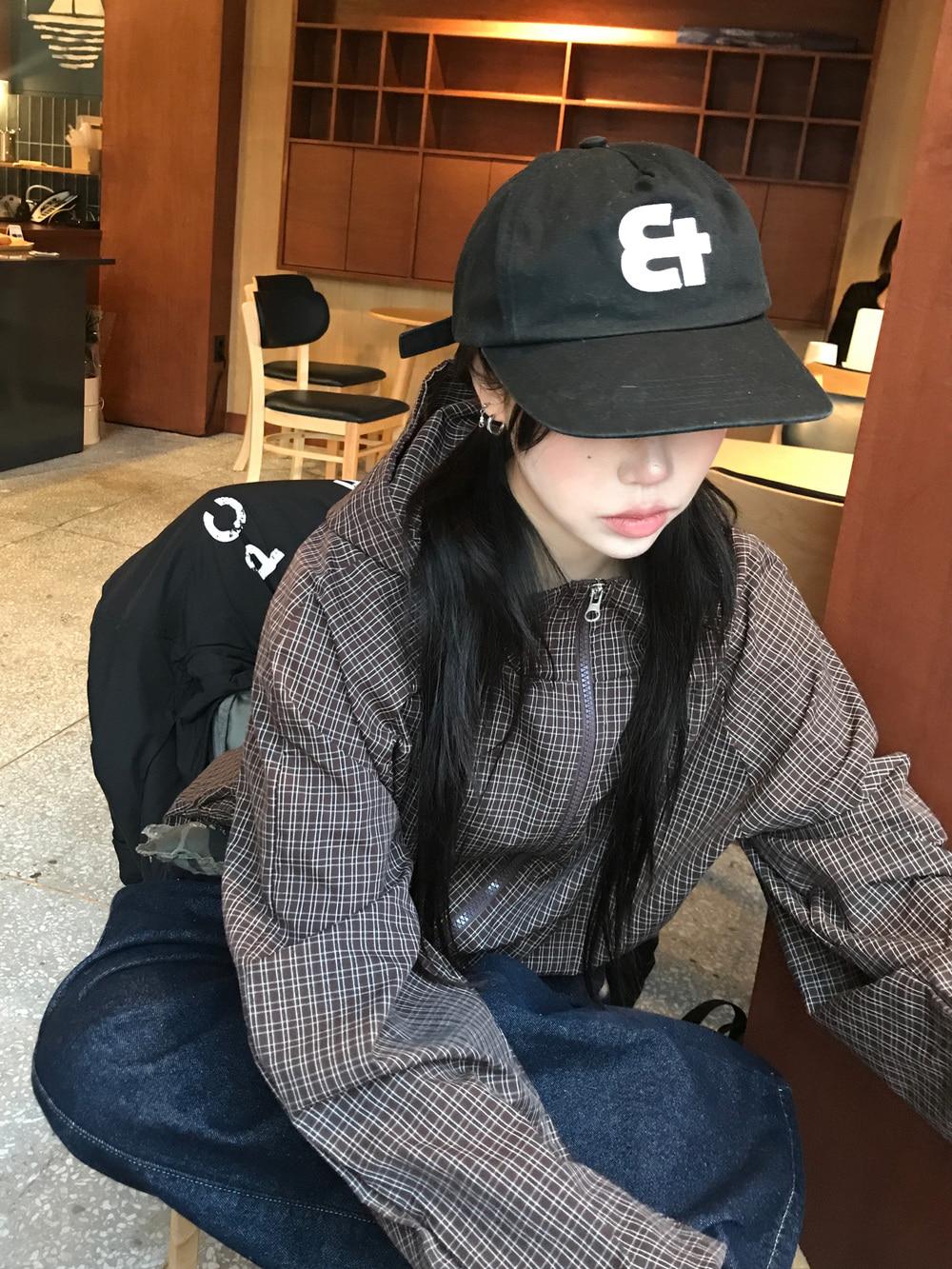 [입고 지연] 베니 빈티지 후드 체크 자켓