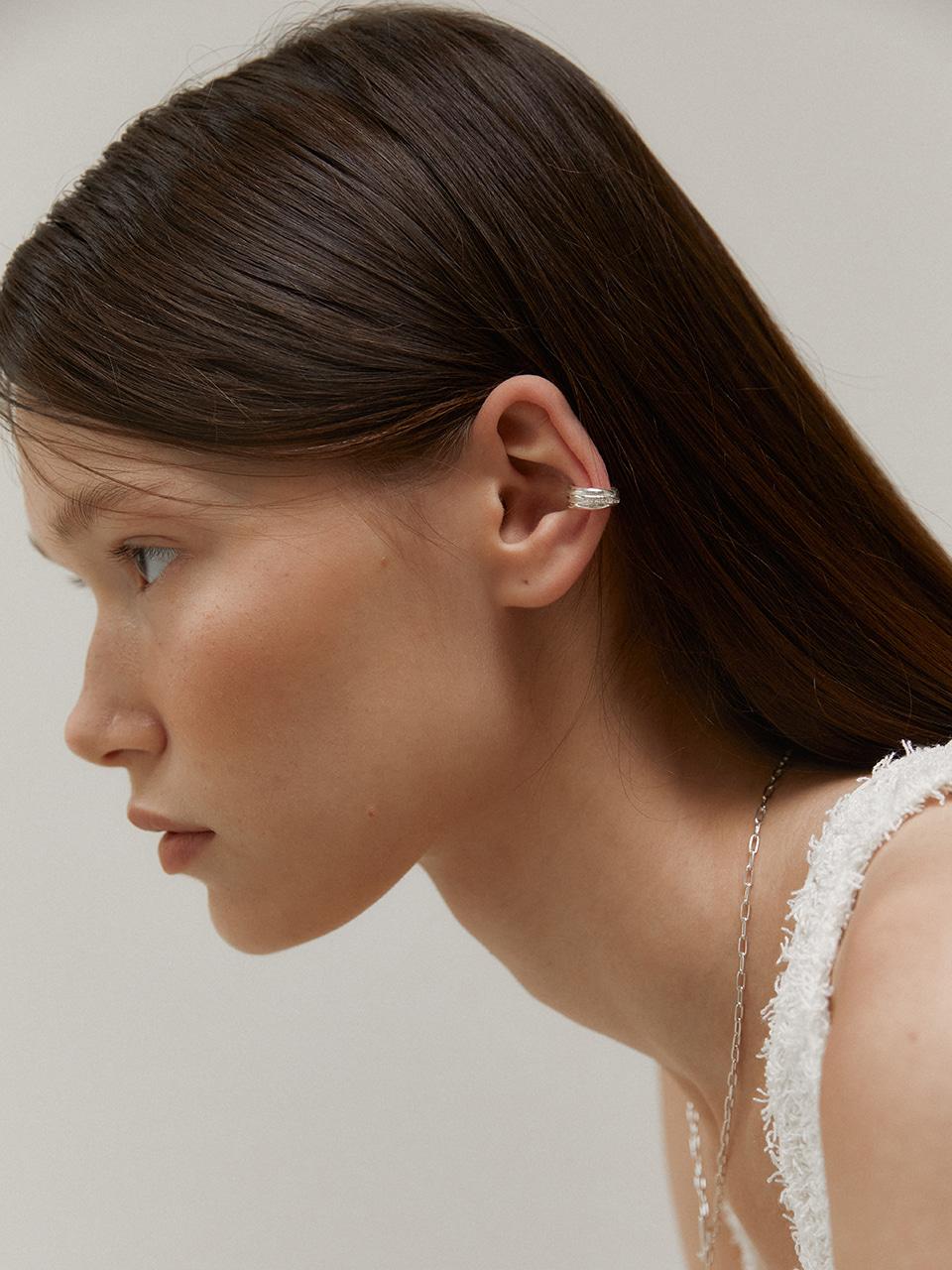 layer earcuff