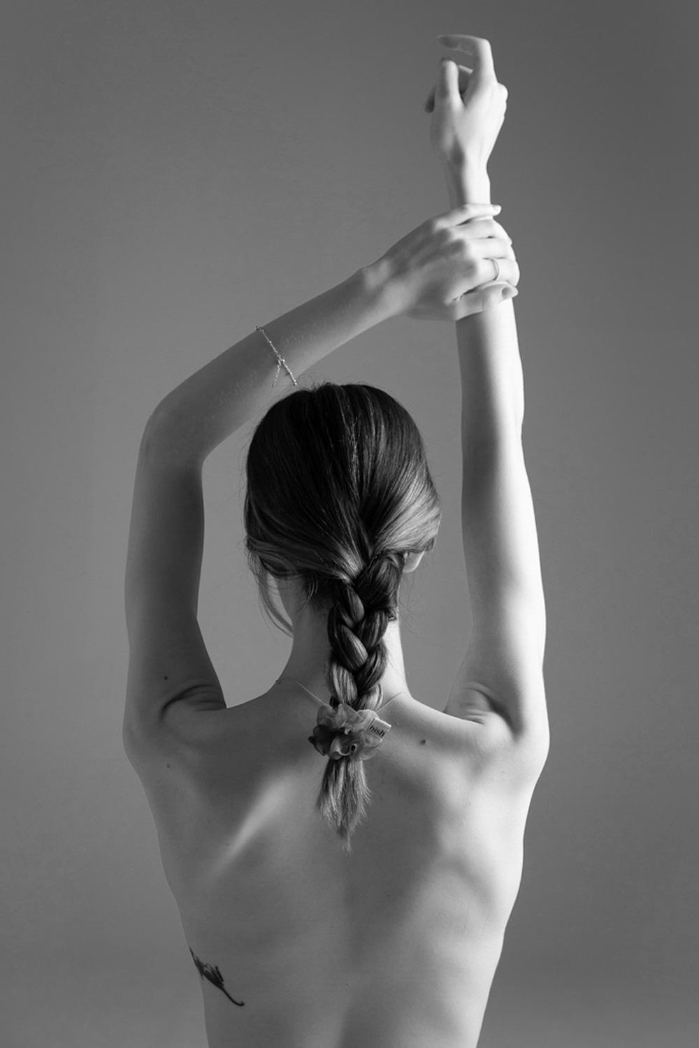 organza marble scrunchie small (official site exclusive) - sold out