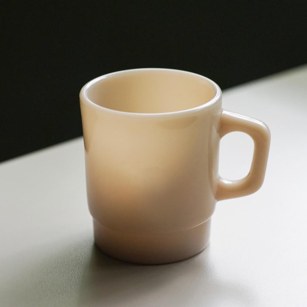 [언스] 베이직 밀크글라스 머그컵 라떼