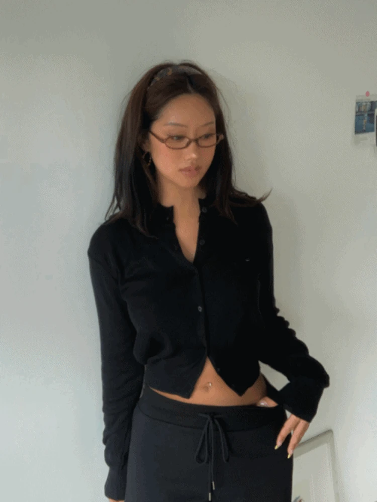베리 라운드넥 크롭 가디건