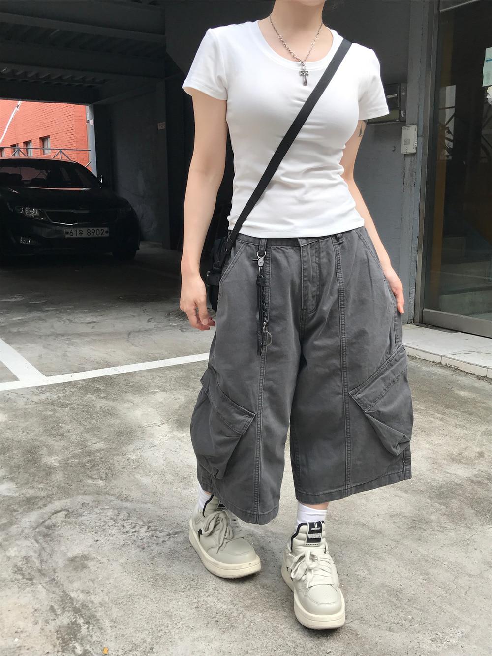 남녀공용 타니 워시드 차콜 사선 카고 버뮤다 팬츠