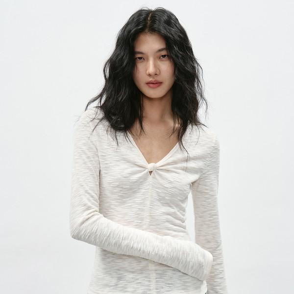 V-neck Twisted Slub Long-sleeved