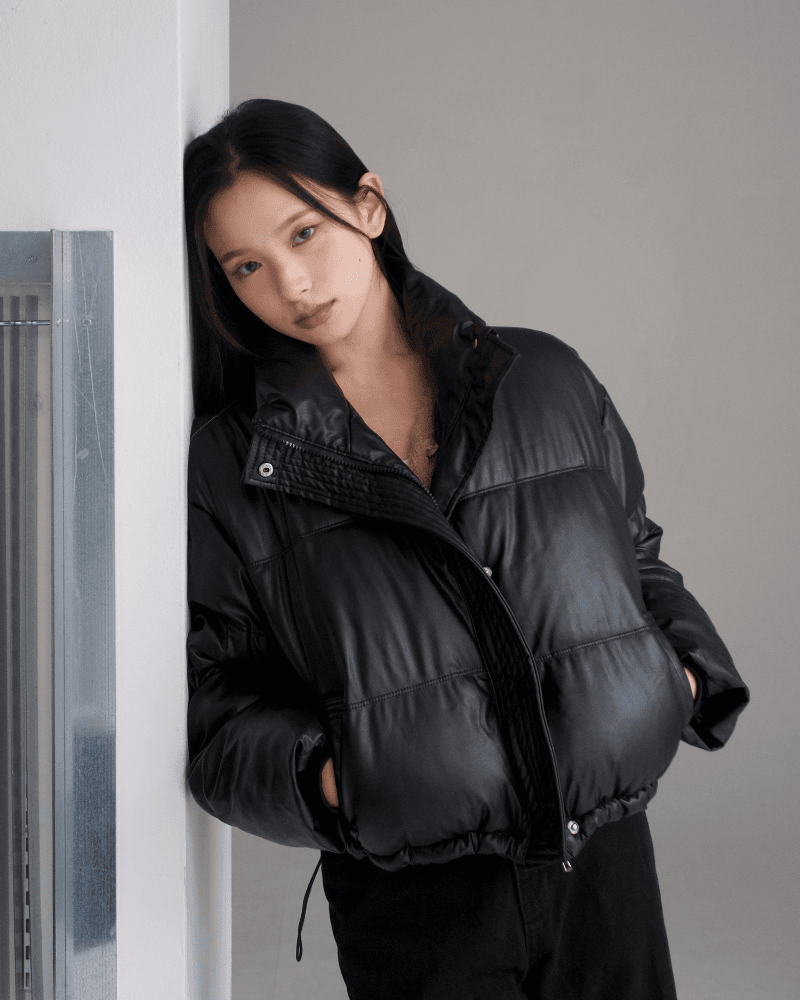 브루셀 레더 패딩