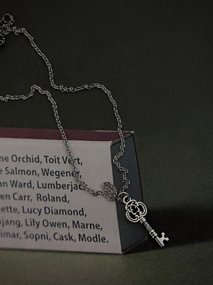(펜던트 목걸이) Silver key necklace