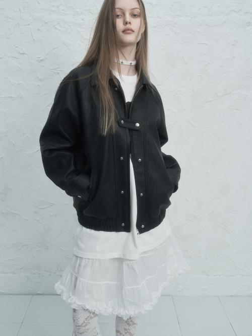 STUDDED BOMBER JACKET / BLACK