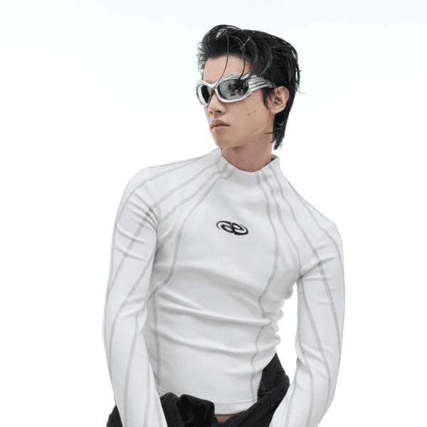 Exposed Metal Decoration Long Sleeve