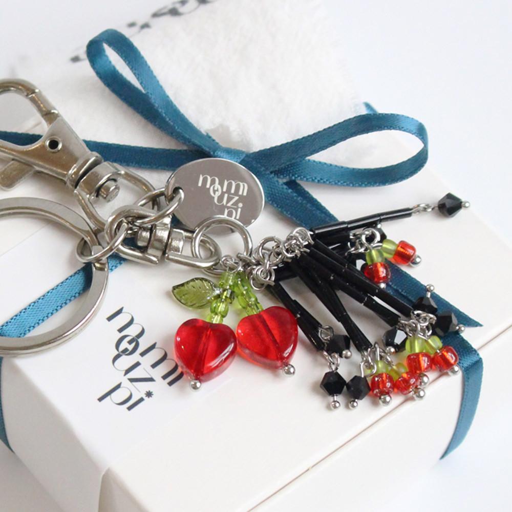 비즈키링 레드 하트 체리 키홀더