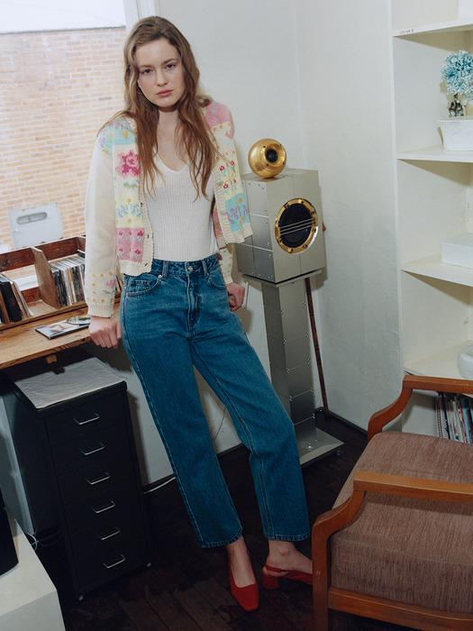 Essential Straight  Jeans