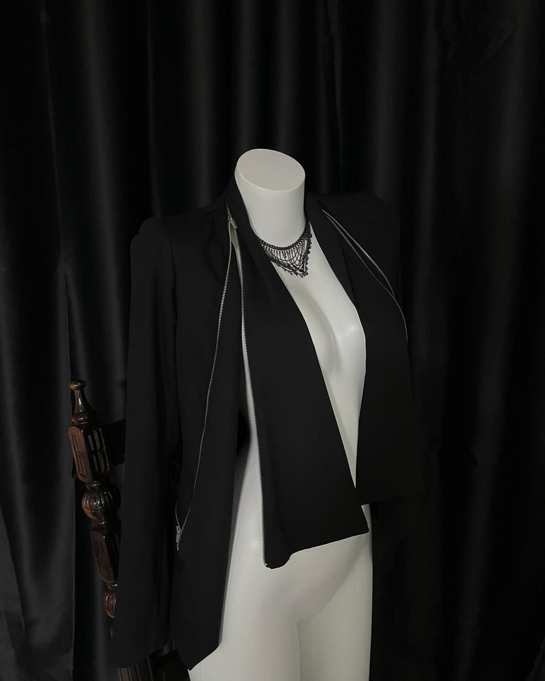 GGPX Zip Detail Draping Blazer | 후루츠패밀리