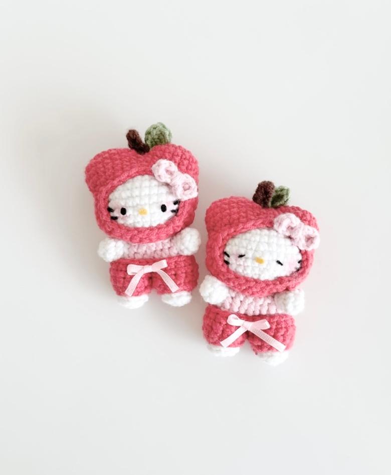 crochet apple kitty pattern