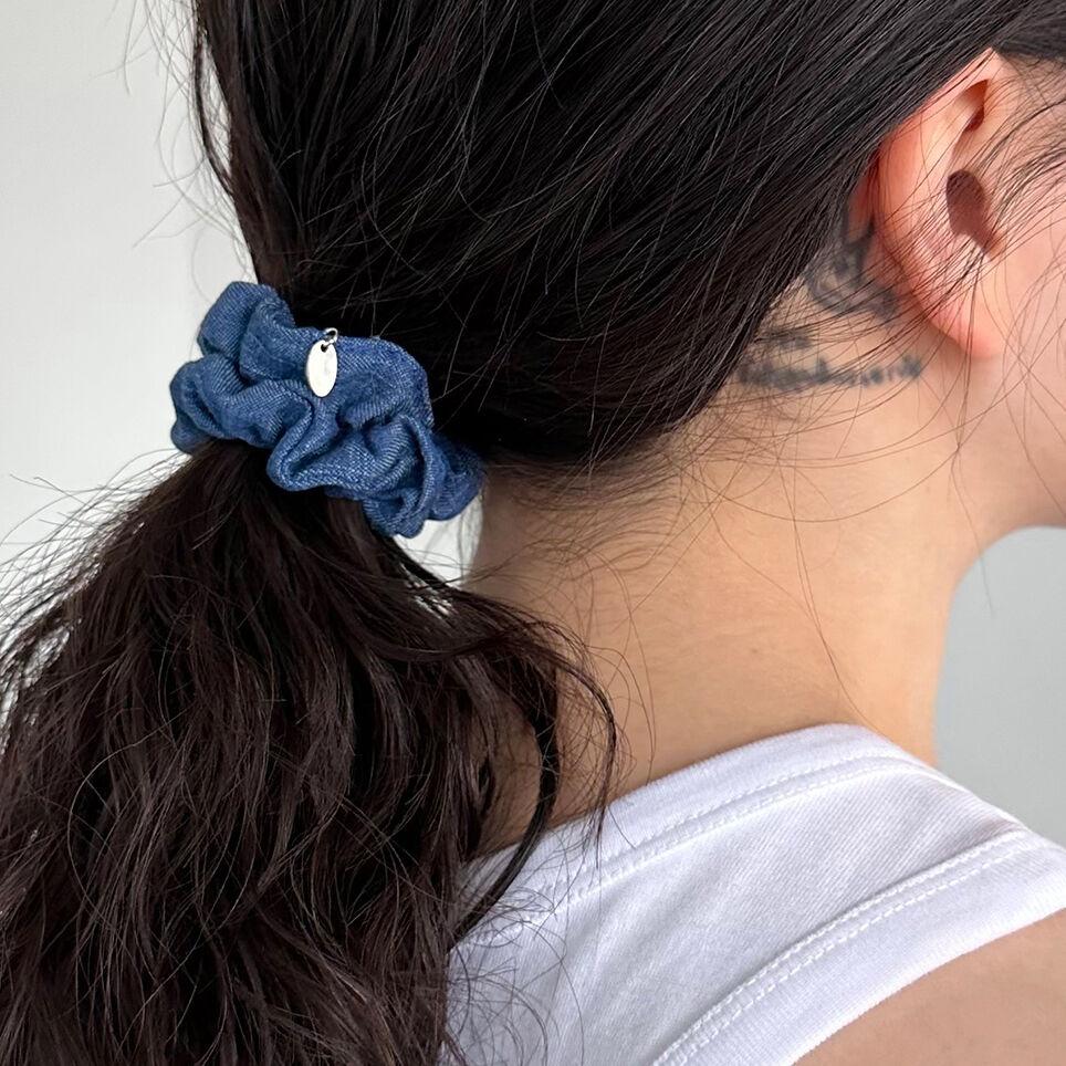 denim mini scrunchie