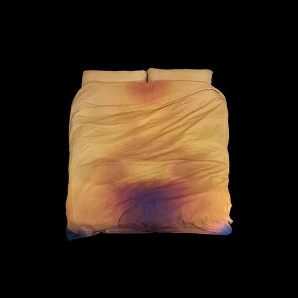 GB-001 (single) / GB-002 (queen)