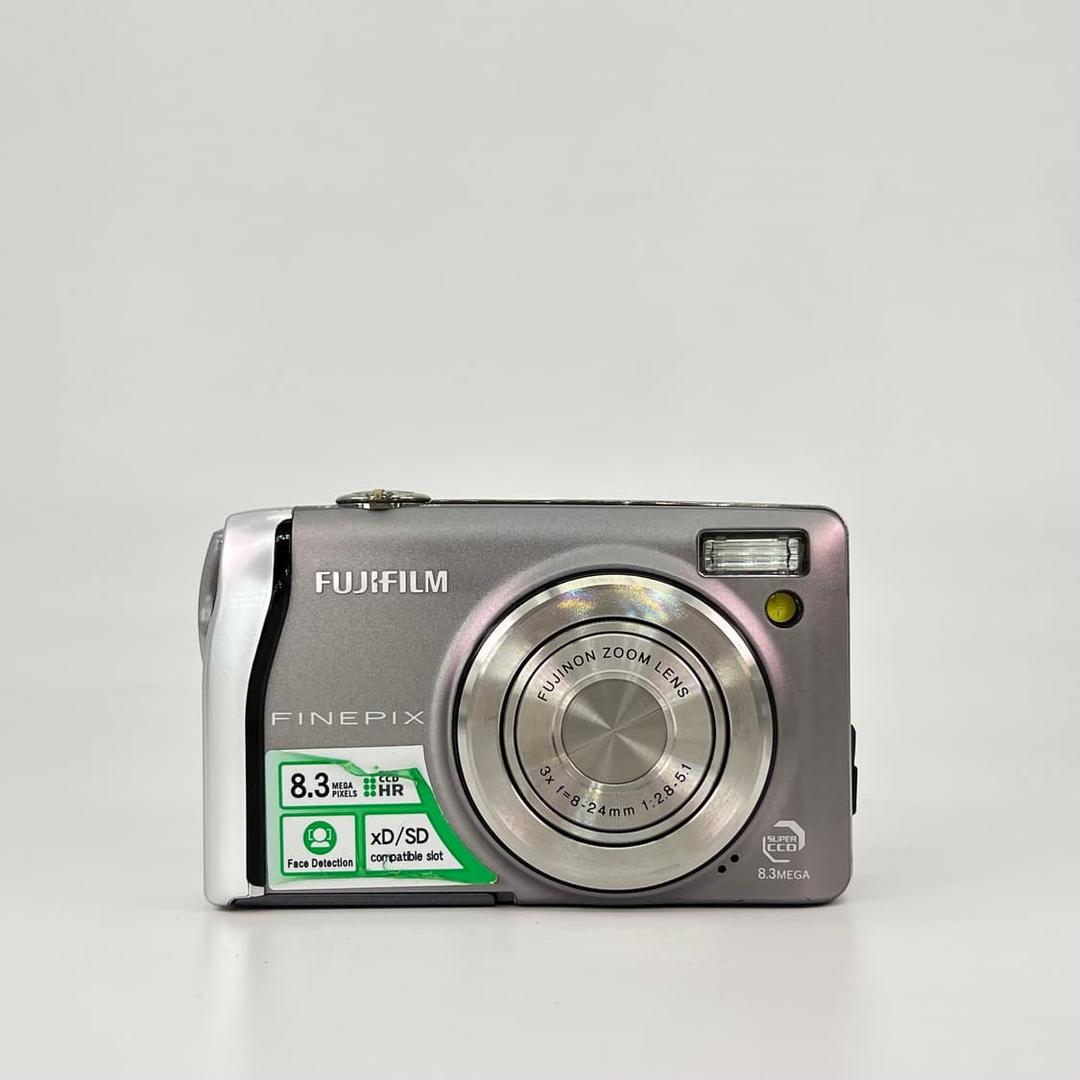 후지필름 파인픽스 FUJIFILM FinePix F40fd 실버 | 후루츠패밀리