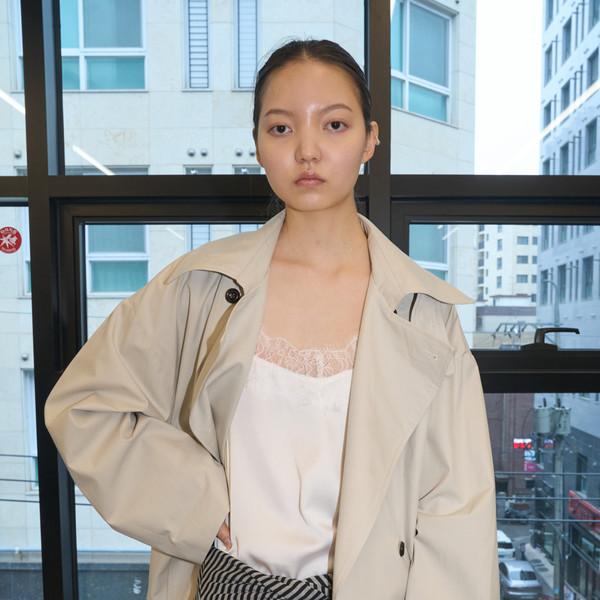 Belted Short Trench Coat (Light Beige)